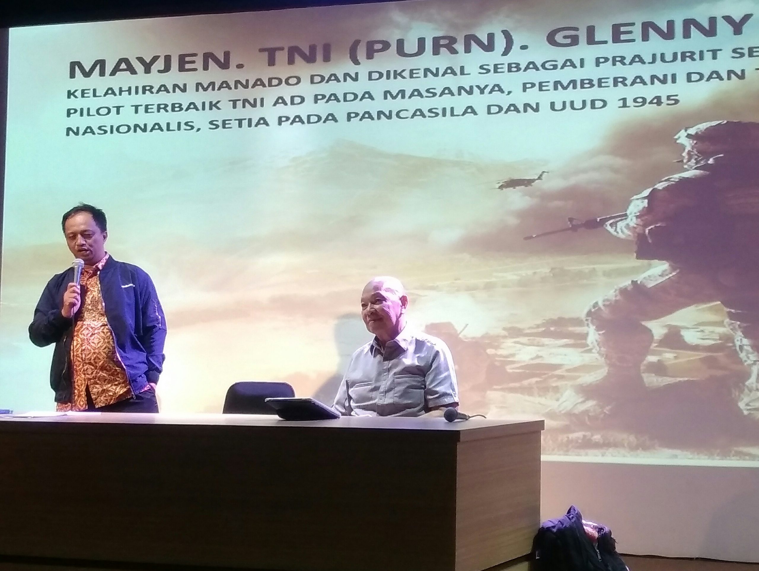 Mayjen TNI Purn Glenny Kairupan: Pewarta Pewarna Harus Mendamaikan Konflik
