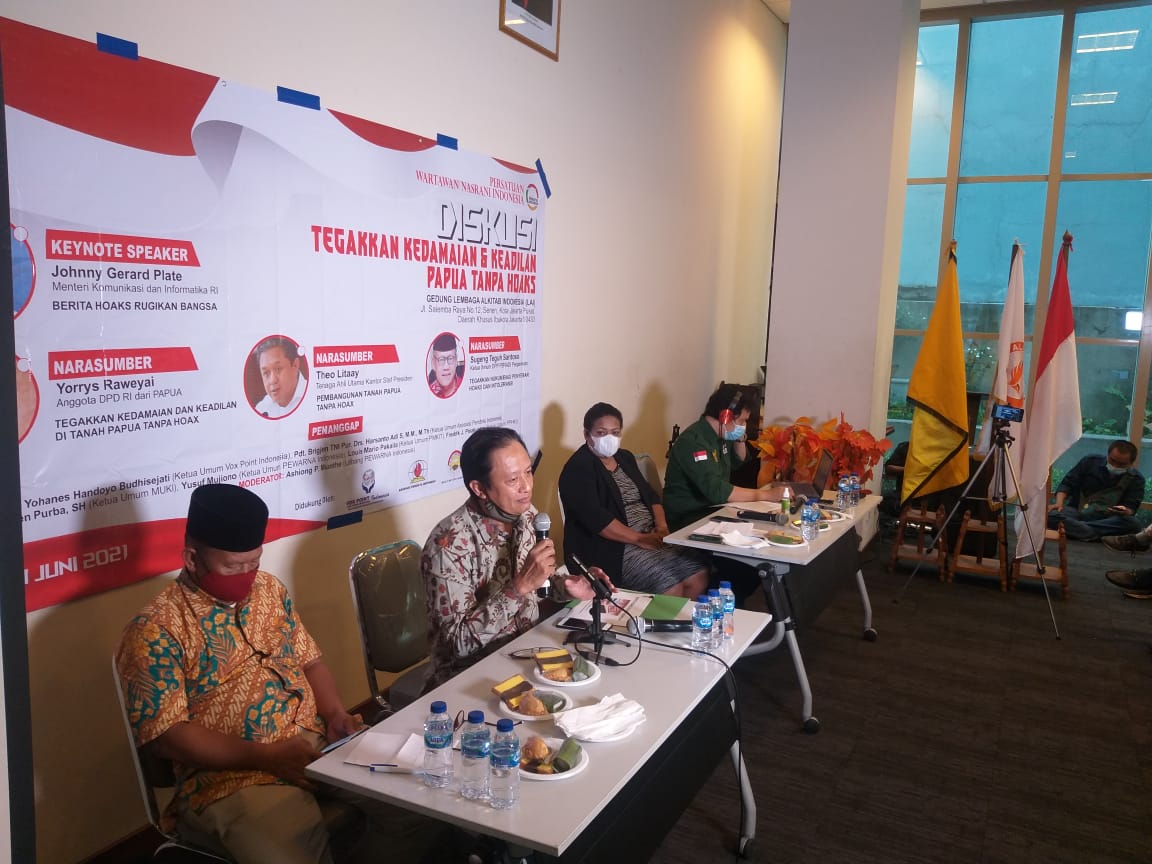 DISKUSI HYBRID PEWARNA: Tegakkan Kedamaian dan Keadilan di Tanah Papua Tanpa Hoaks