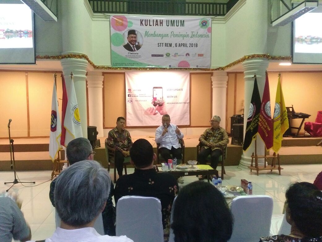 Kembali gelar Kuliah Umum, STT REM Kelapa Gading Jakarta, hadirkan Eko Putro Sandjojo