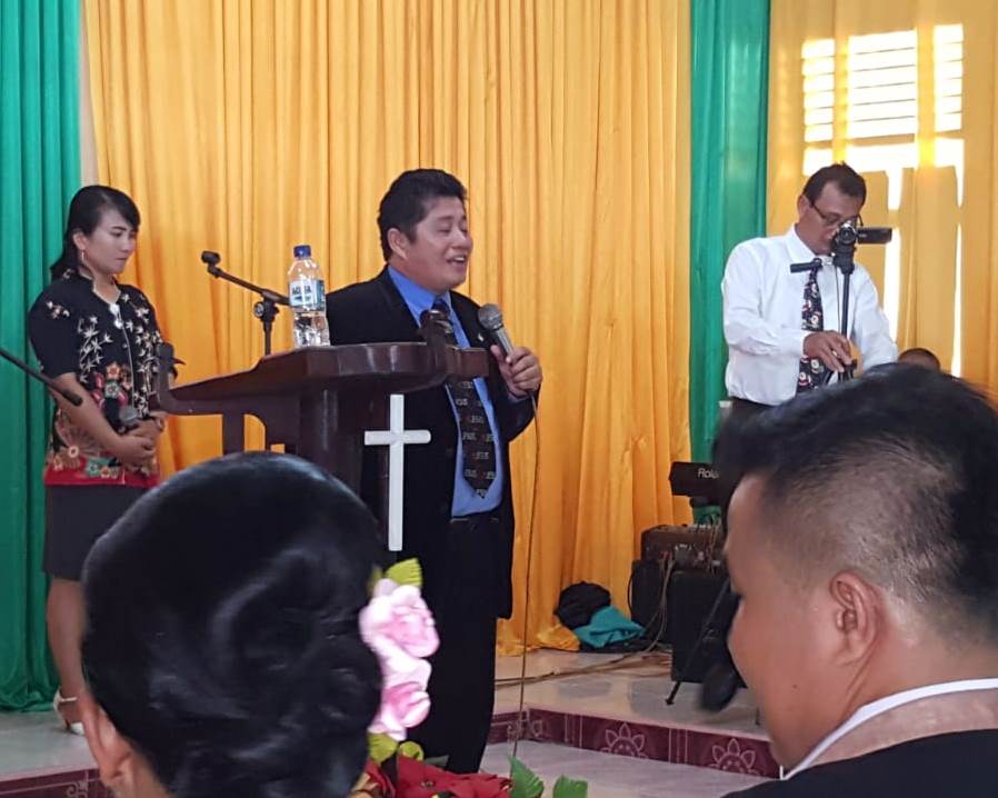 Pdt. Dr. Paul F. Gulo, Pimpin Mission Trip GBI Taman Aster Bekasi Ke Kepulauan Nias