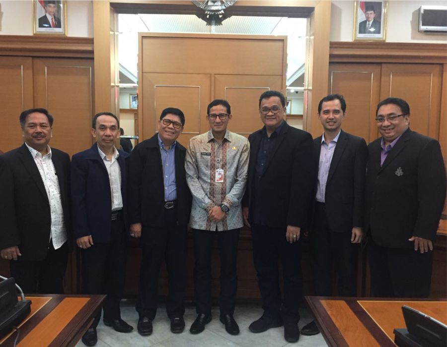 2 Aras Gereja, PGPI DKI dan PGLII DKI Jakarta Dukung Perayaan Natal Bersama Pemprov DKI dan Warga Kristiani Jakarta Di Monas