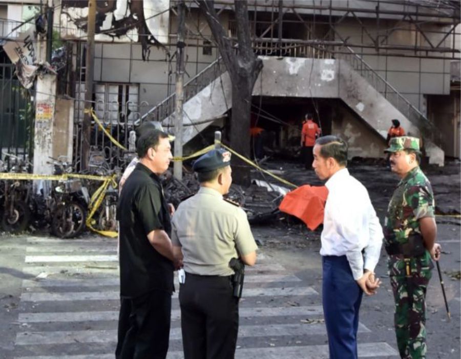 Presiden Tinjau Langsung Lokasi Ledakan Bom di Surabaya