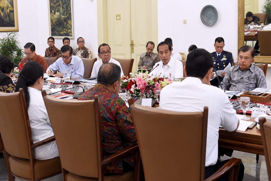 Presiden Jokowi Tekankan Tiga Langkah Pengendalian Impor Sampah dan Limbah