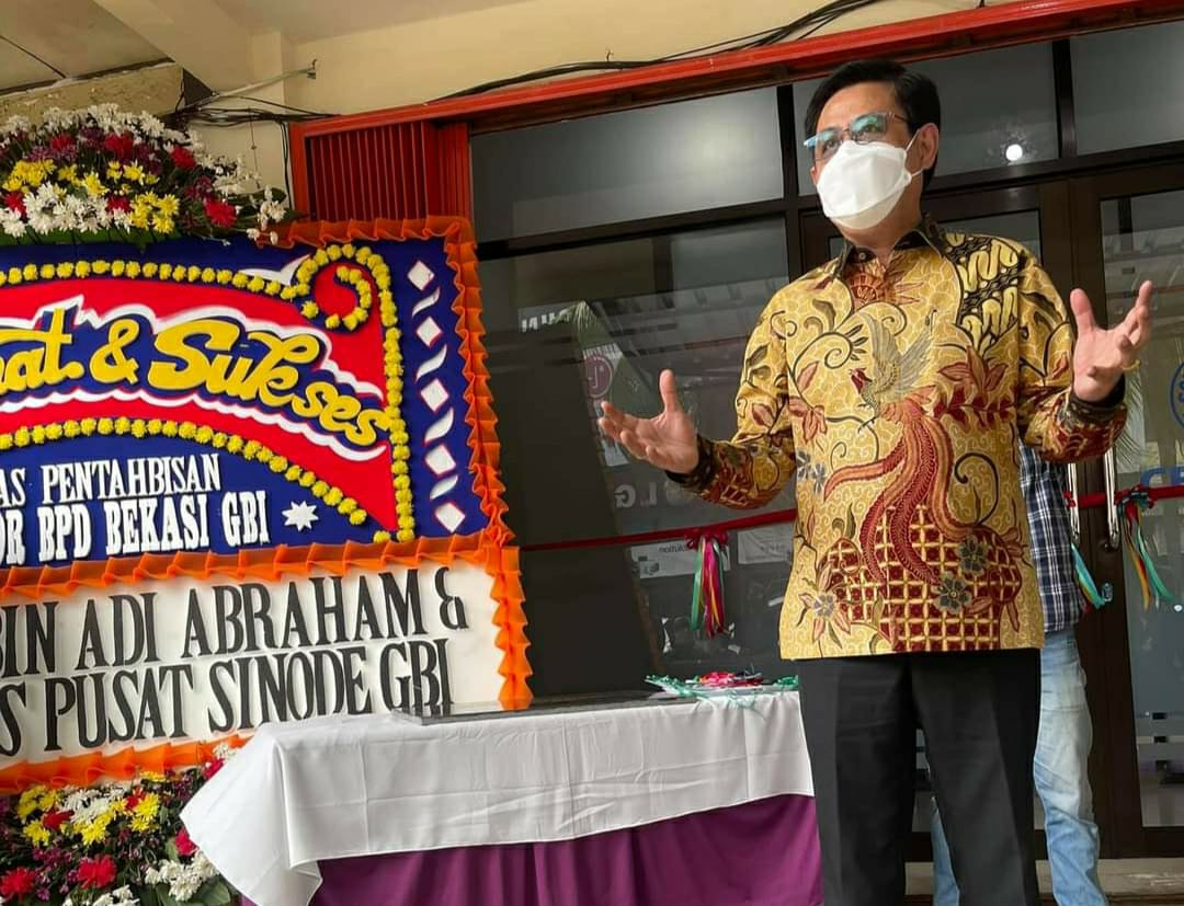 KETUM BPP Pdt. Dr. RUBIN ADI ABRAHAM, RESMIKAN KANTOR BPD BEKASI GBI